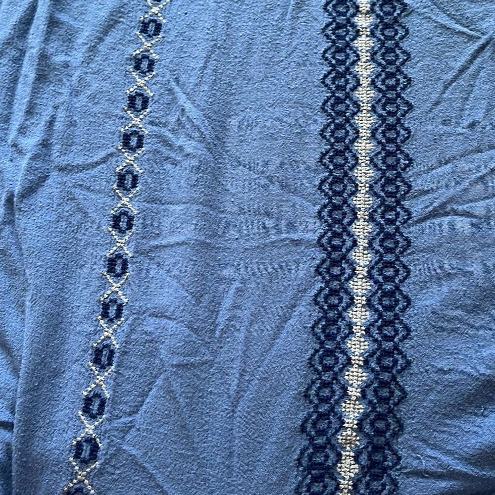 Bongo Plus Blouse - Picture 3 of 6